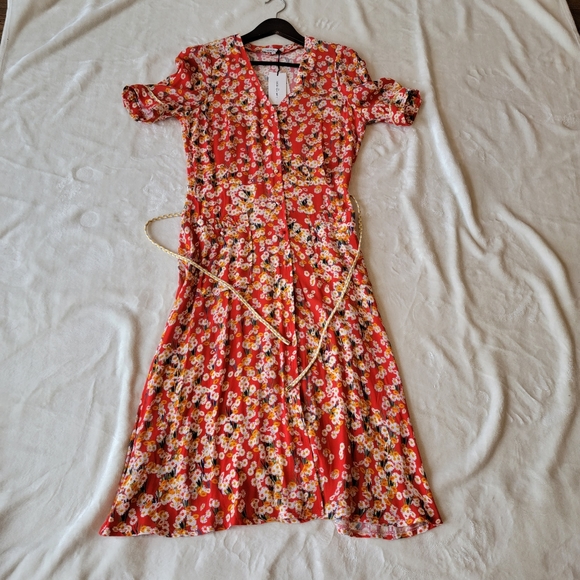 La Petite Francaise Ressource Front Pocket Ruffle Floral Dress - Picture 9 of 11